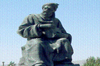 루다키 시인 동상