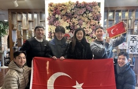 대한민국 육군 국방어학원 소속 장교 연구소 견학 및 방문